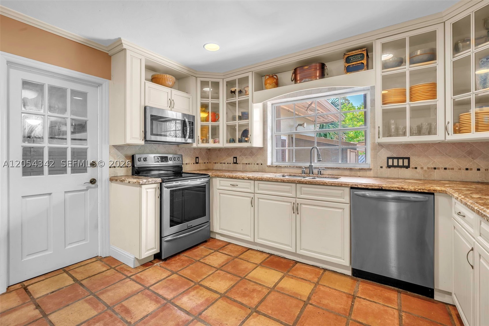 Tarpon River - Residential
