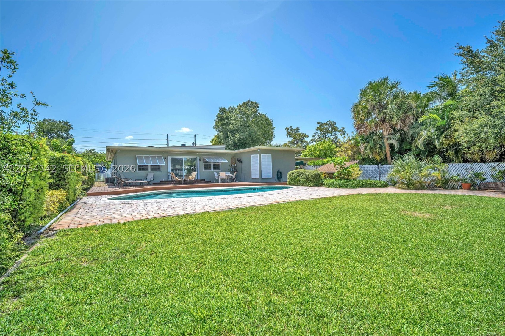 Tarpon River - Residential