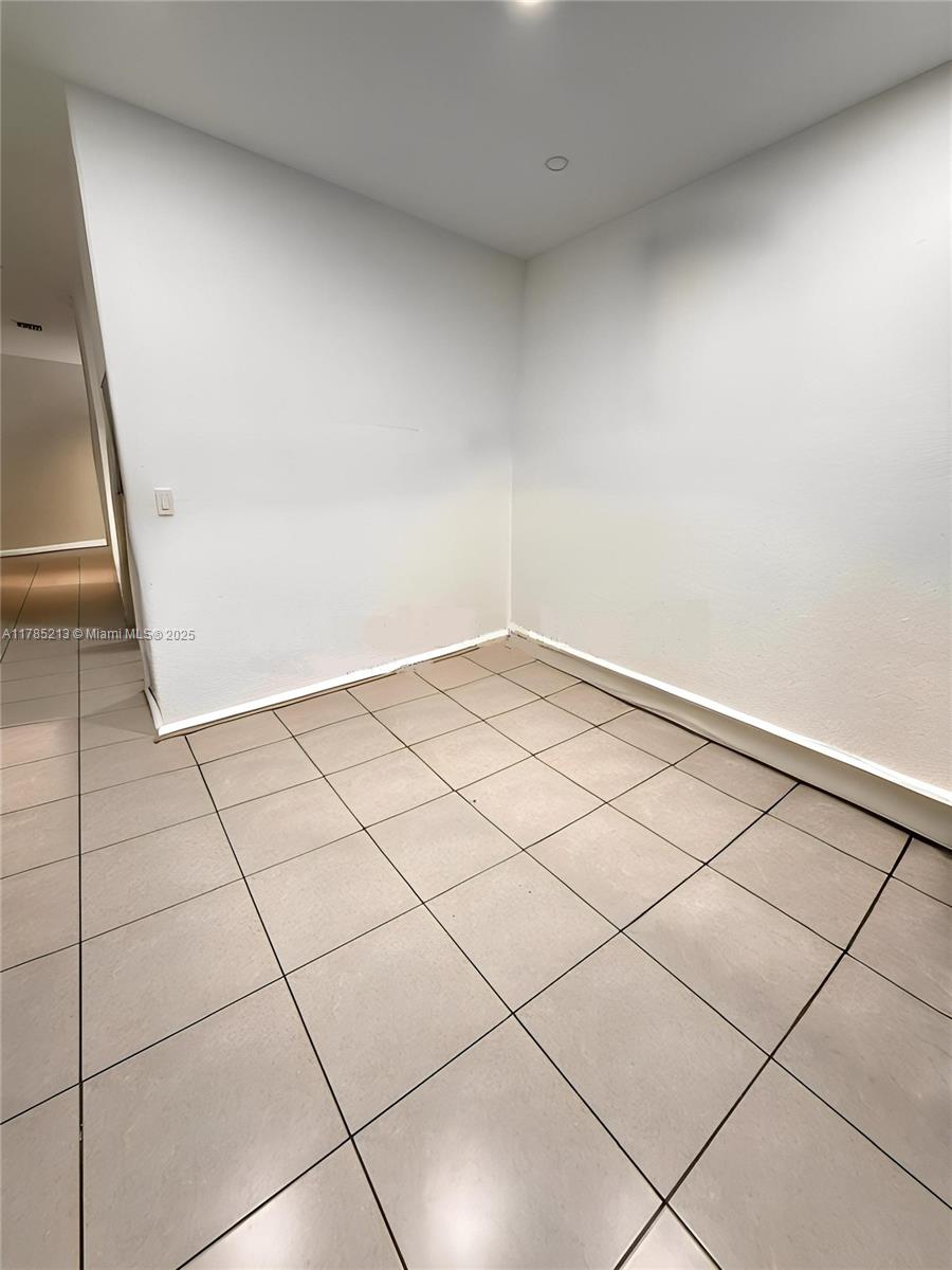 SHOMA CONDO AT KEYS COVE - Residential Lease