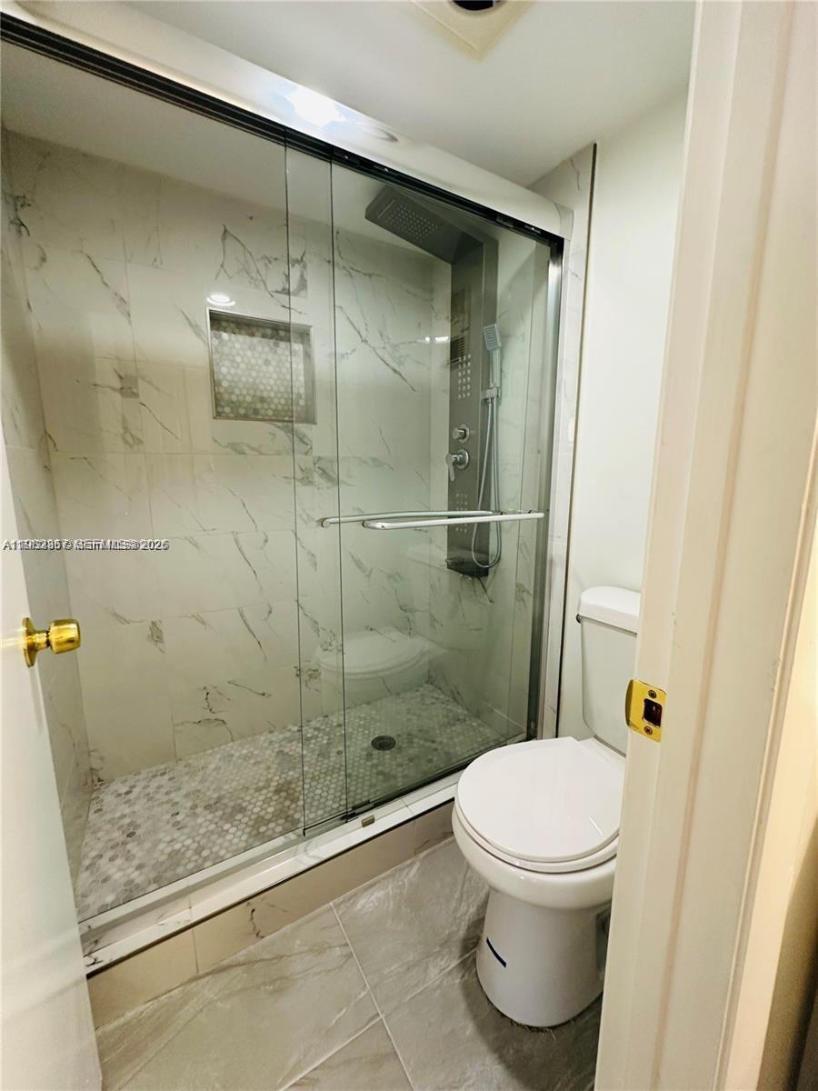 CONDO 5 OF SABAL PALM CON - Residential