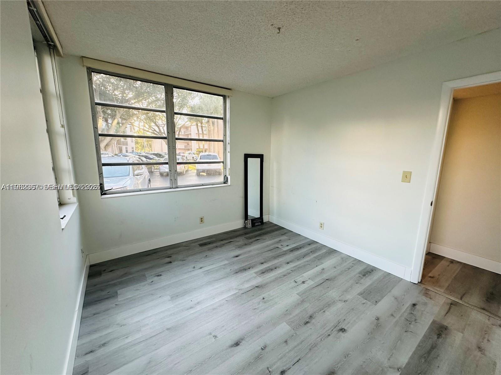 CONDO 5 OF SABAL PALM CON - Residential