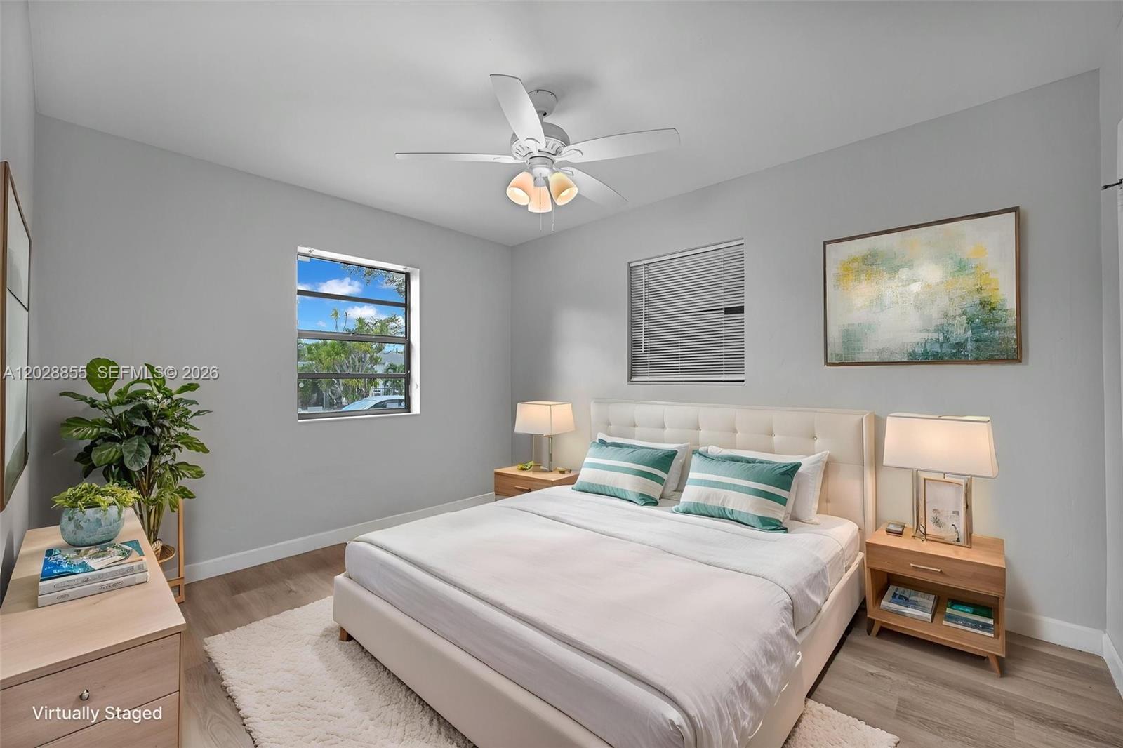 NO MIAMI BEACH MANOR - Residential