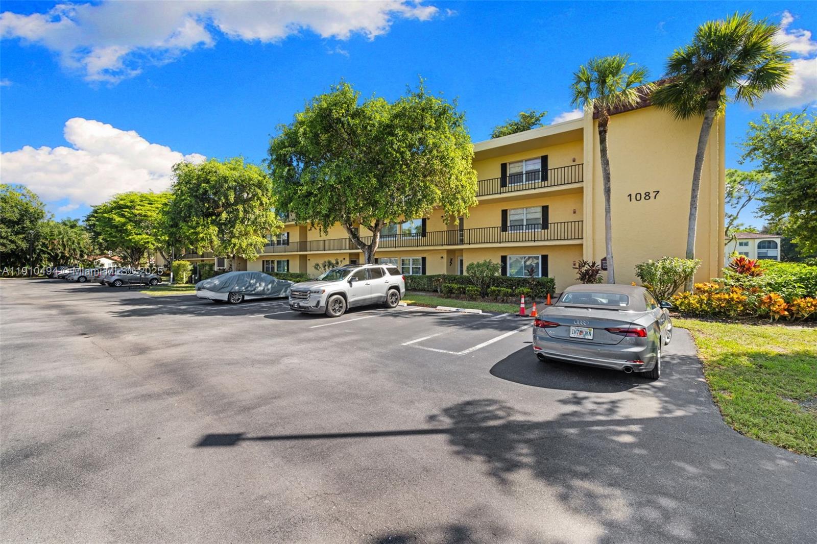 Forest Lakes - Residential