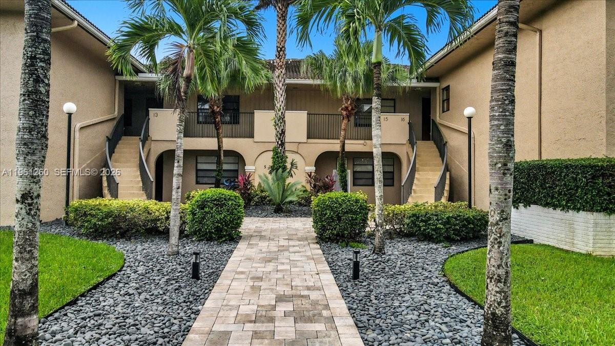 LAGO MAR EAST LODGE CONDO - Residential