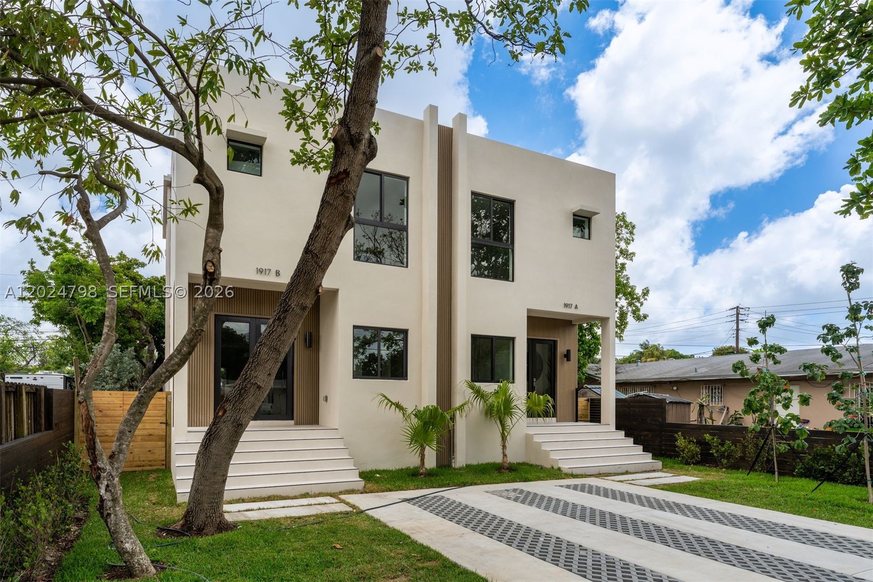 OCOEE PARK - Residential