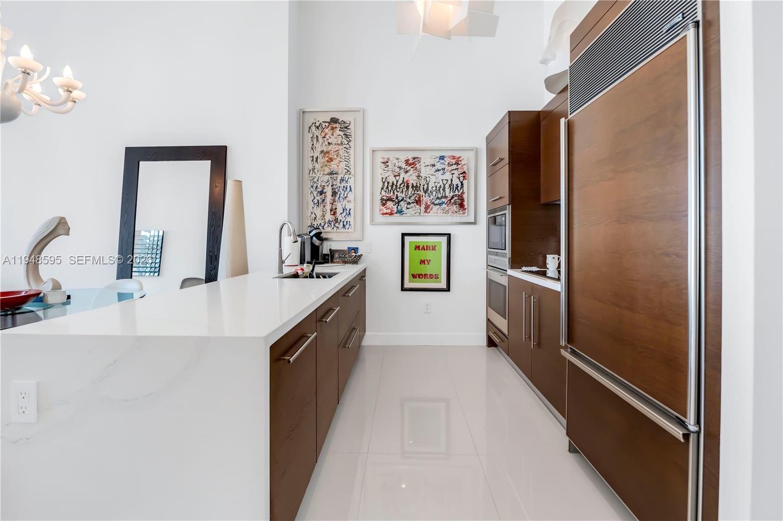 ICONBRICKELL CONDO NO 1 - Residential
