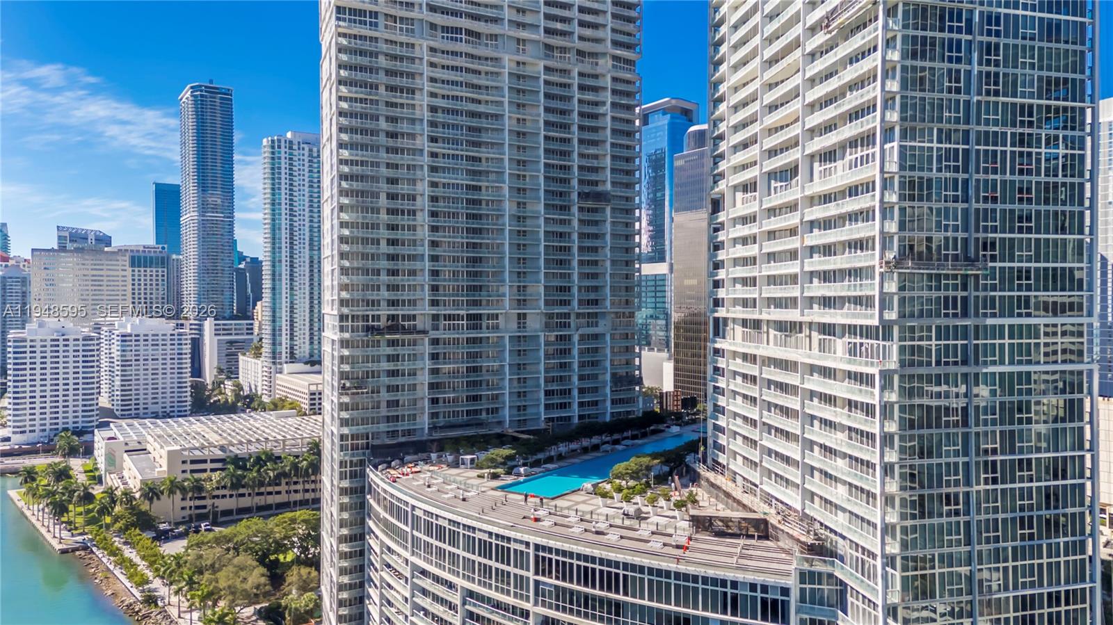ICONBRICKELL CONDO NO 1 - Residential