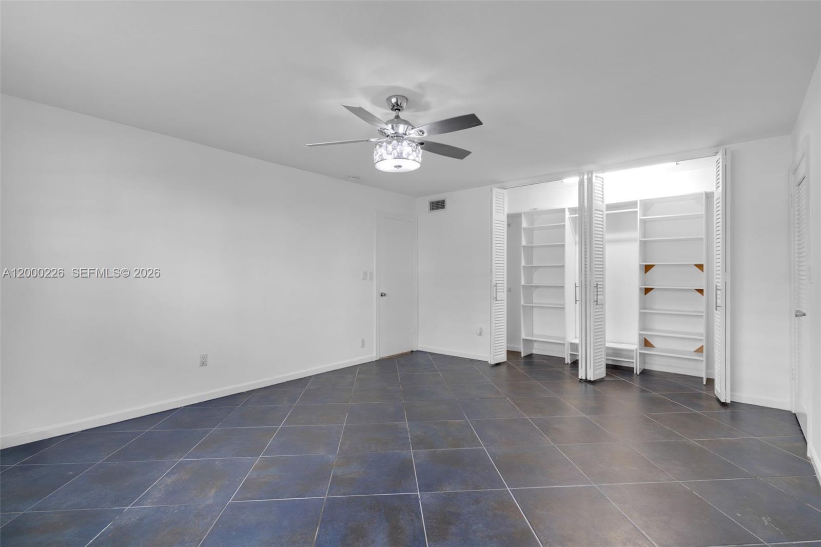 SANS SOUCI CONDO - Residential