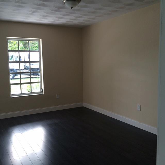 26-27 55 40   .35 AC PALM - Residential Lease