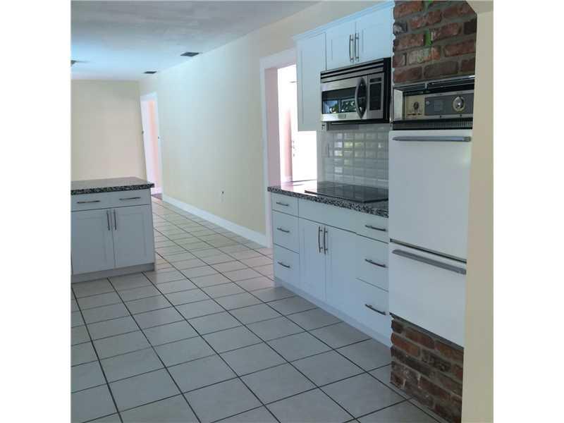 26-27 55 40   .35 AC PALM - Residential Lease