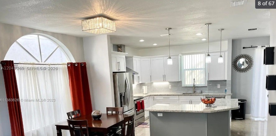 RAMBLEWOOD SOUTH - Residential Lease