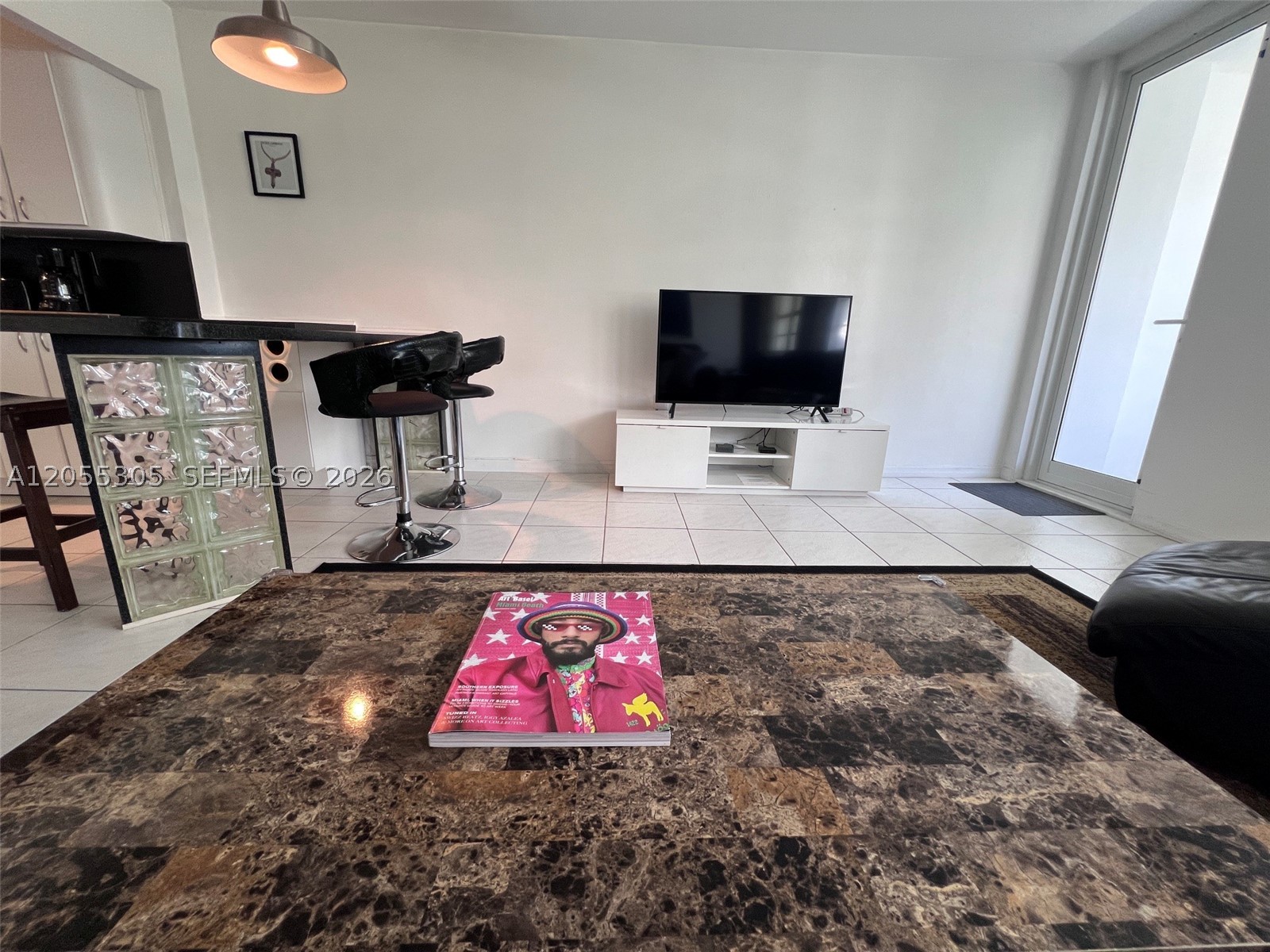 THE DECOPLAGE CONDO - Residential