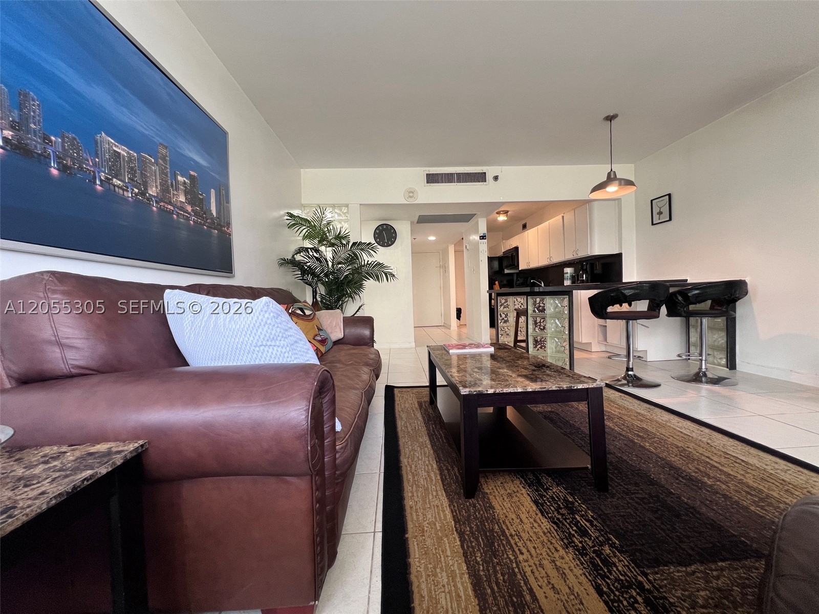 THE DECOPLAGE CONDO - Residential