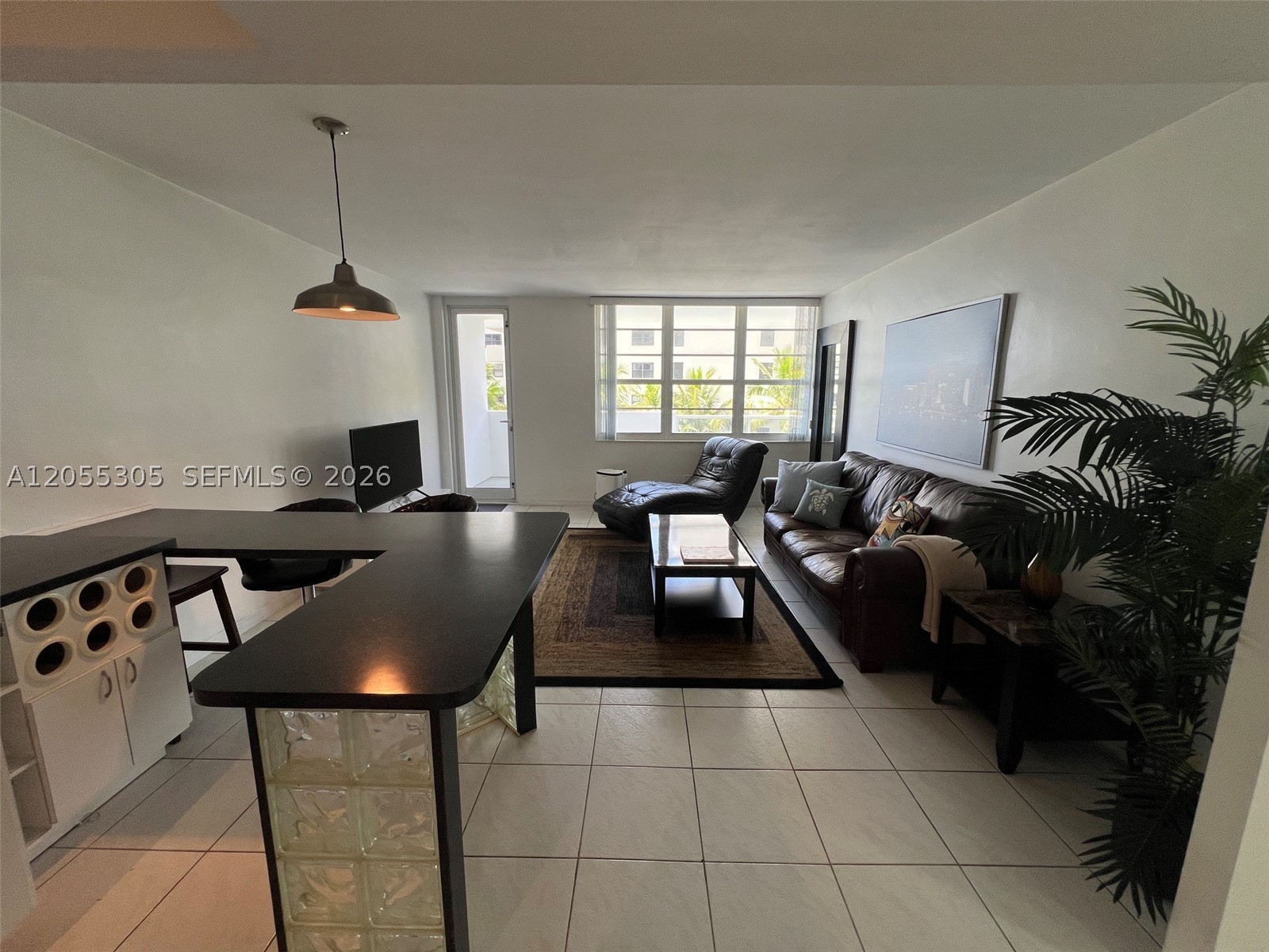 THE DECOPLAGE CONDO - Residential