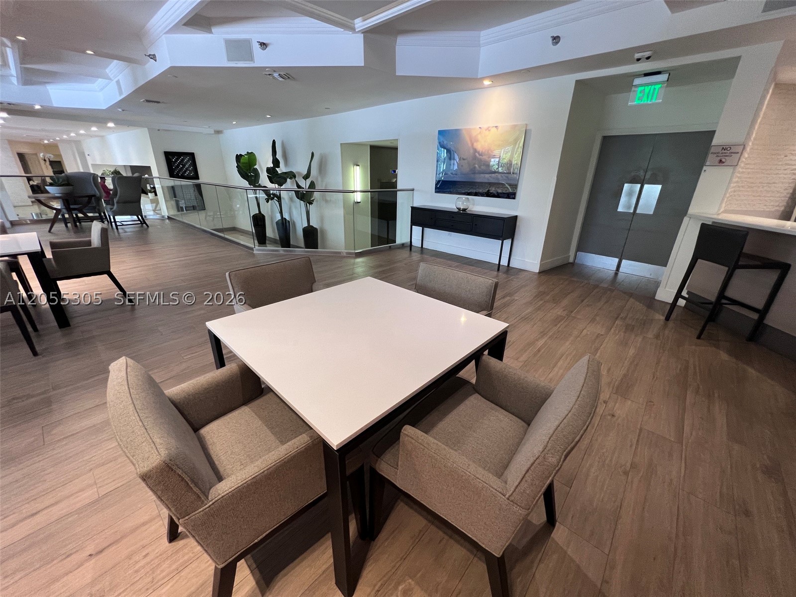 THE DECOPLAGE CONDO - Residential