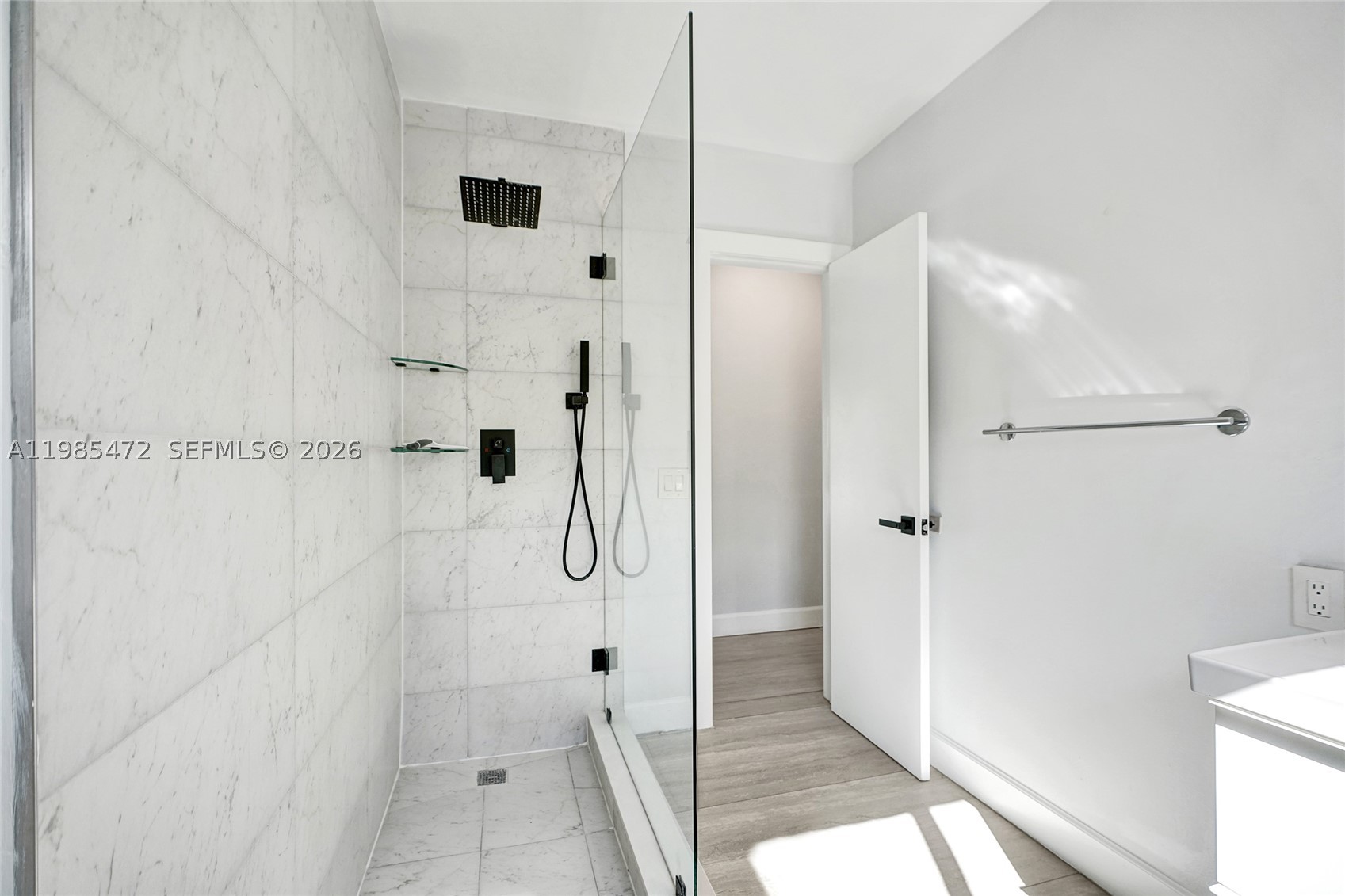 MIAMI SHORES SEC 8 REV - Residential