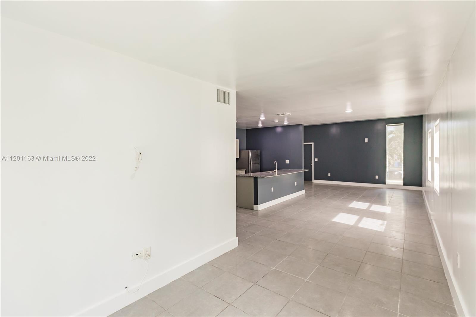 ARCHWOOD AMD PLAT - Residential