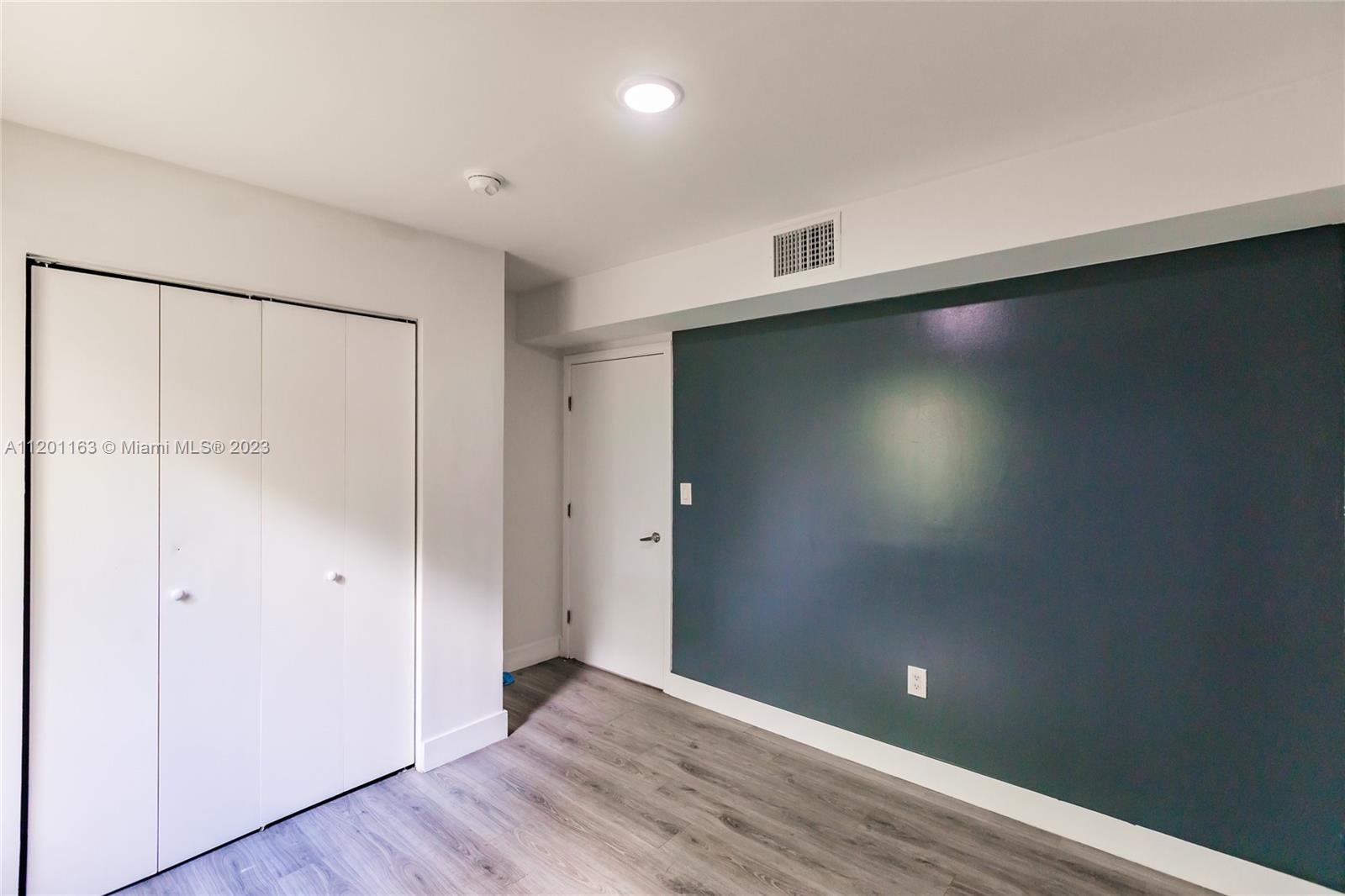 ARCHWOOD AMD PLAT - Residential