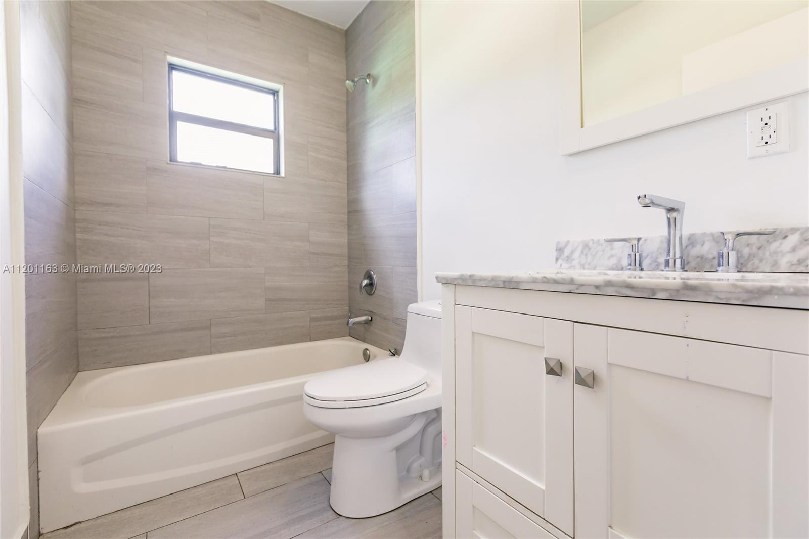 ARCHWOOD AMD PLAT - Residential