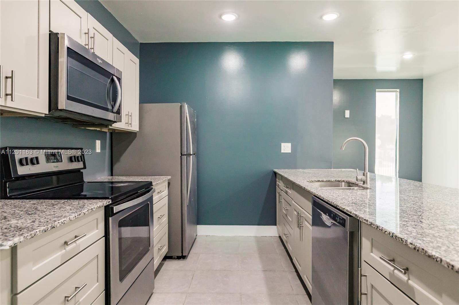 ARCHWOOD AMD PLAT - Residential