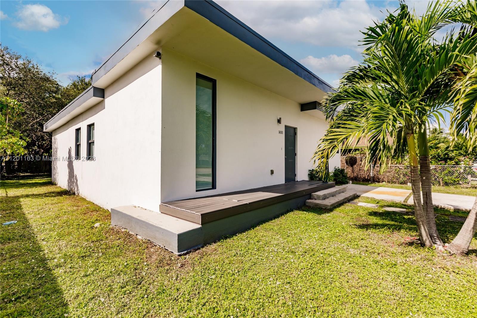 ARCHWOOD AMD PLAT - Residential