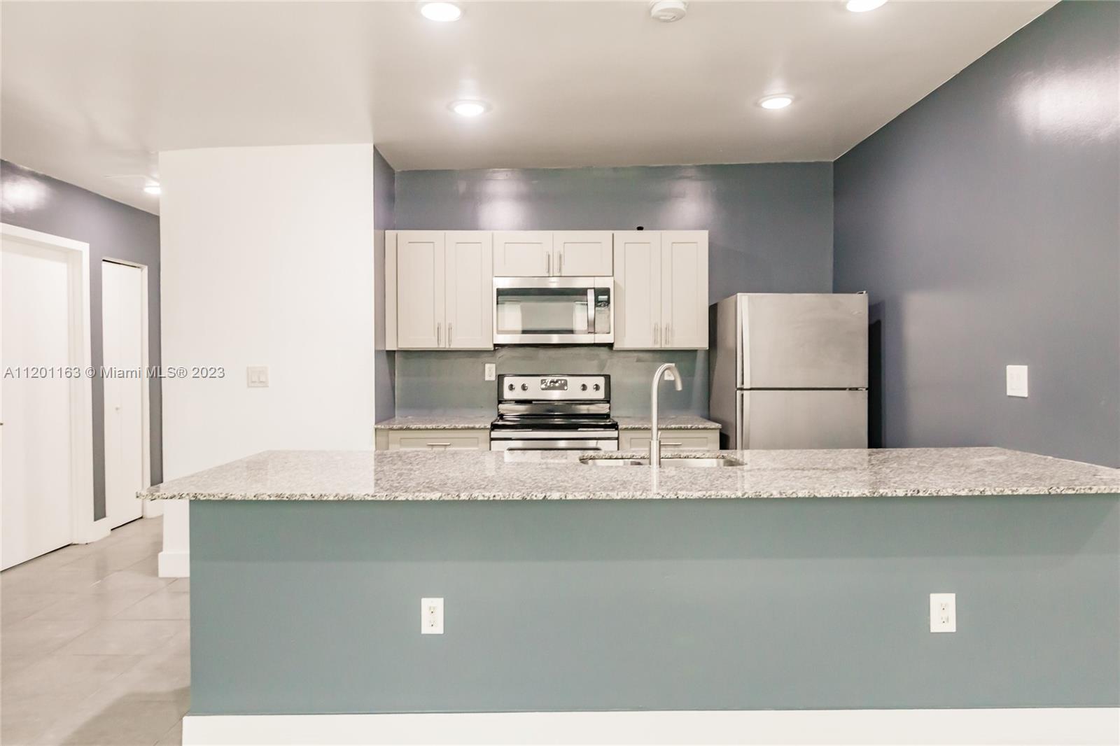 ARCHWOOD AMD PLAT - Residential