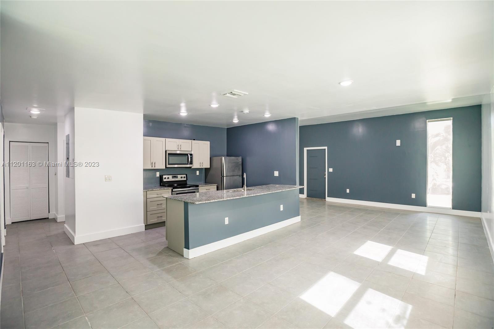 ARCHWOOD AMD PLAT - Residential