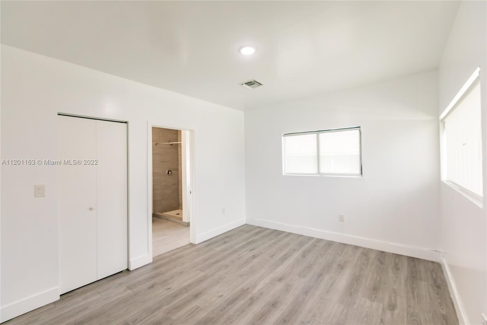 ARCHWOOD AMD PLAT - Residential