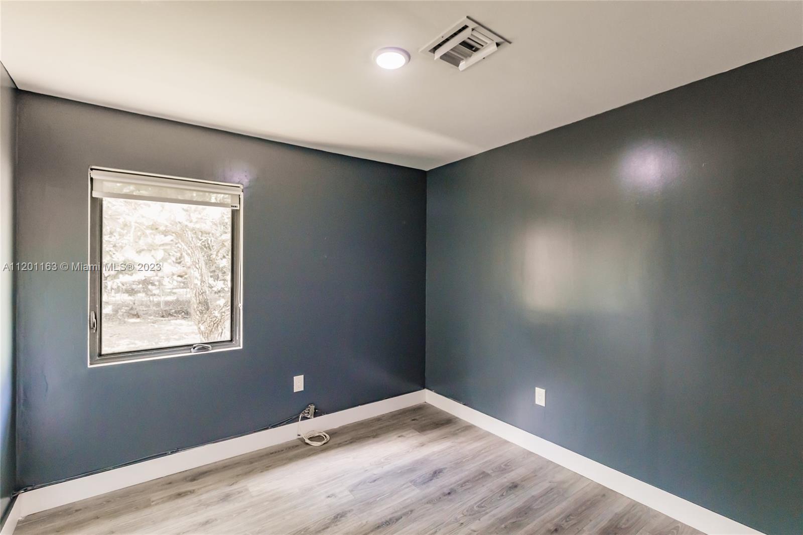 ARCHWOOD AMD PLAT - Residential