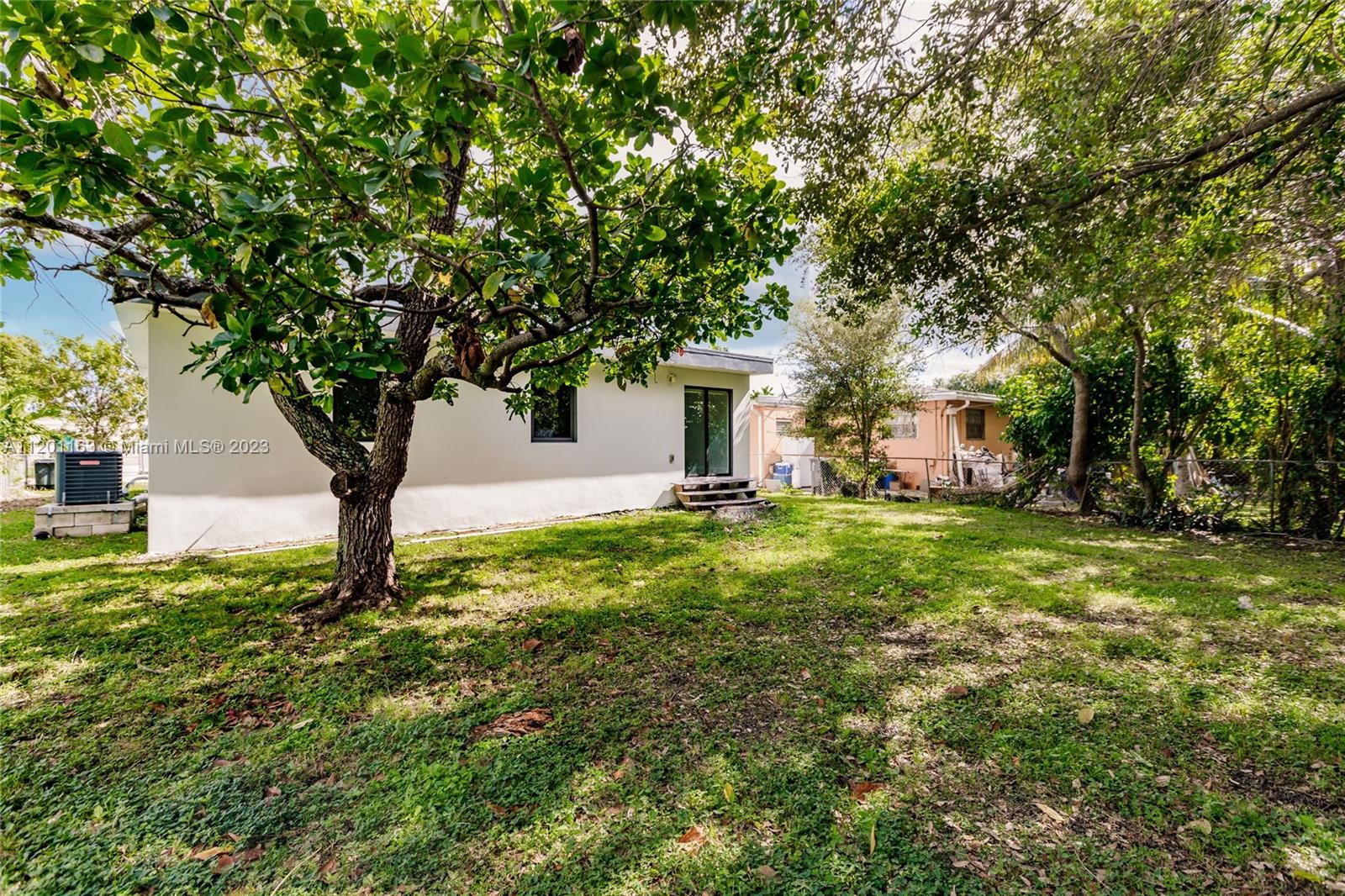 ARCHWOOD AMD PLAT - Residential