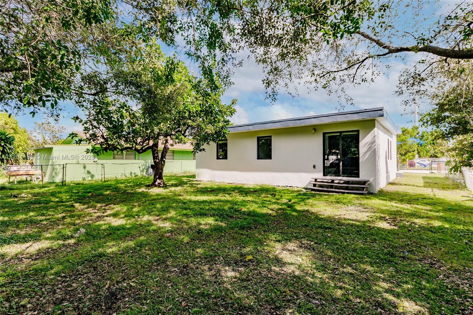 ARCHWOOD AMD PLAT - Residential
