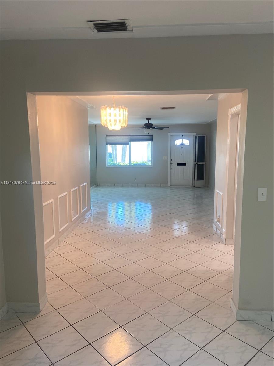 PALM BEACH LEISUREVILLE S - Residential Lease