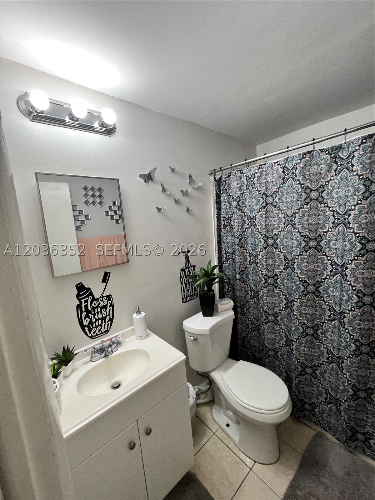 GRAMERCY PARK UNIT 1 - Residential
