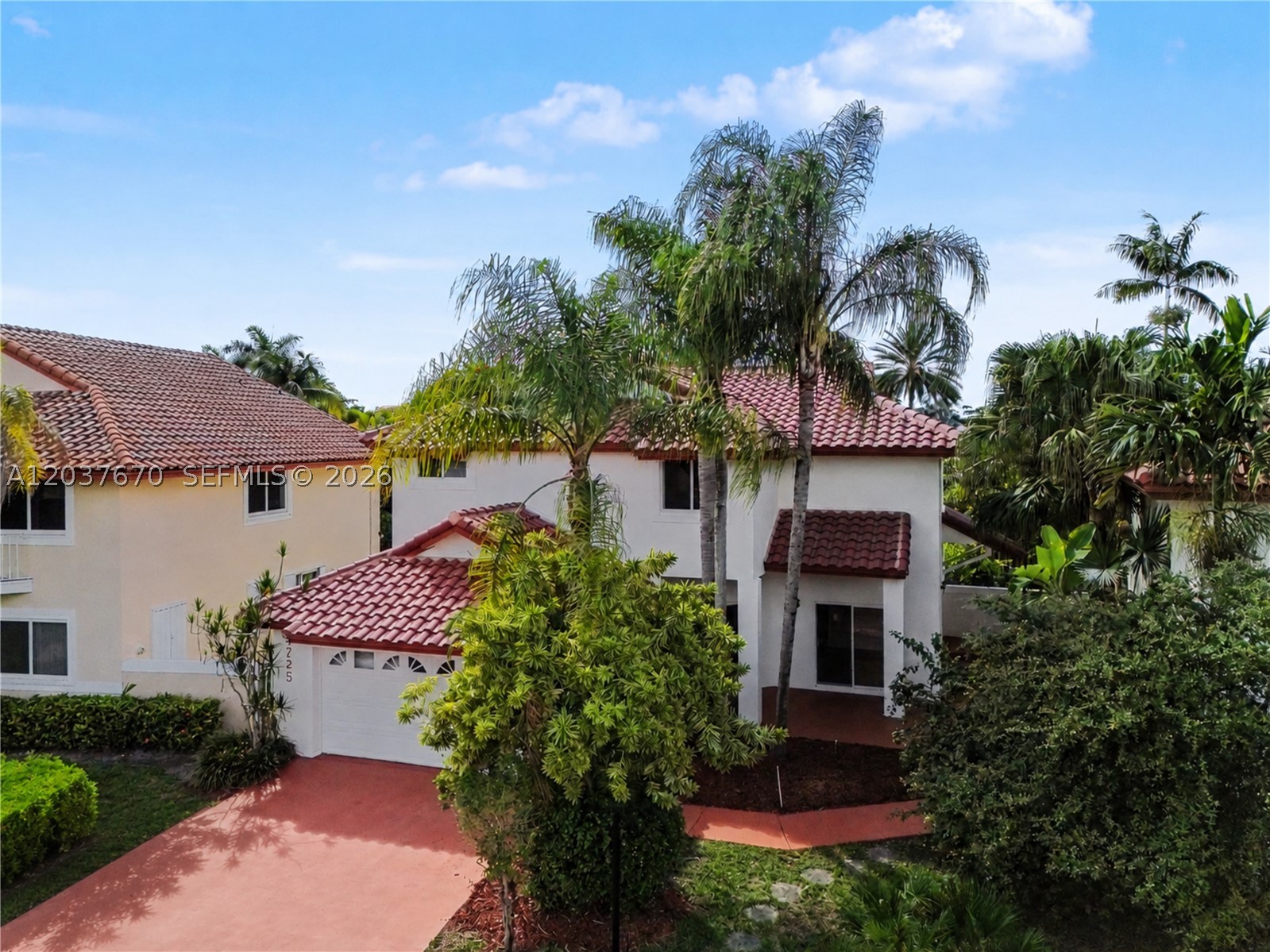 DORAL DUNES 1ST ADDN - Residential