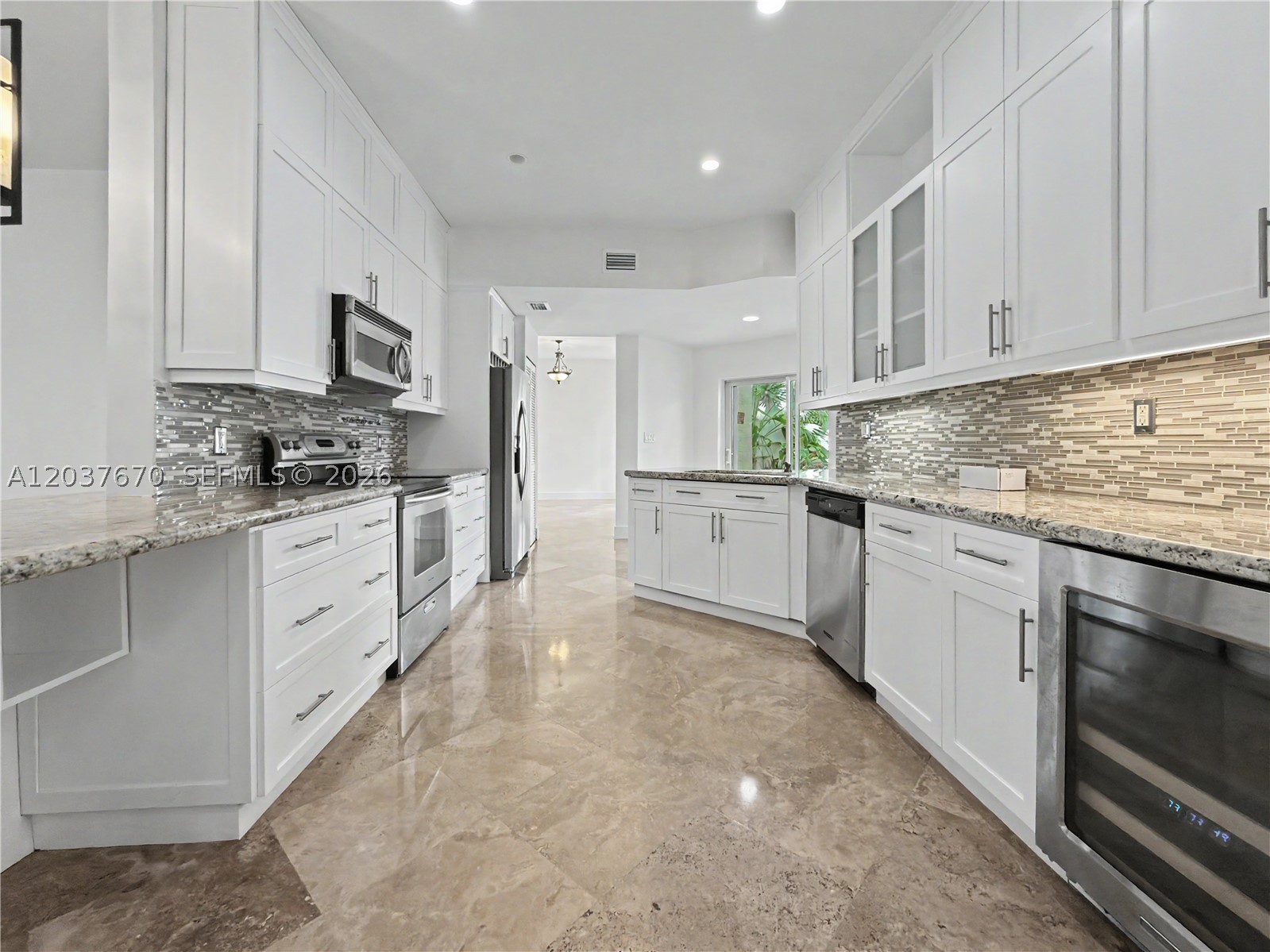 DORAL DUNES 1ST ADDN - Residential