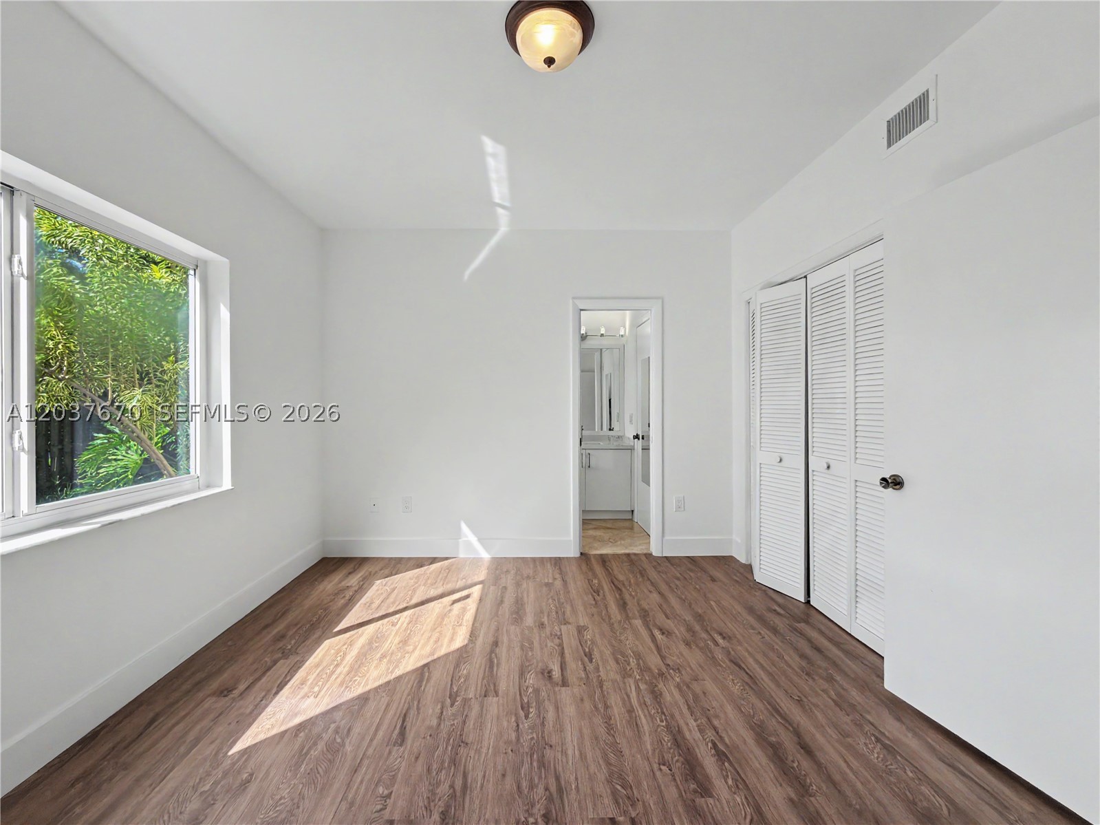 DORAL DUNES 1ST ADDN - Residential