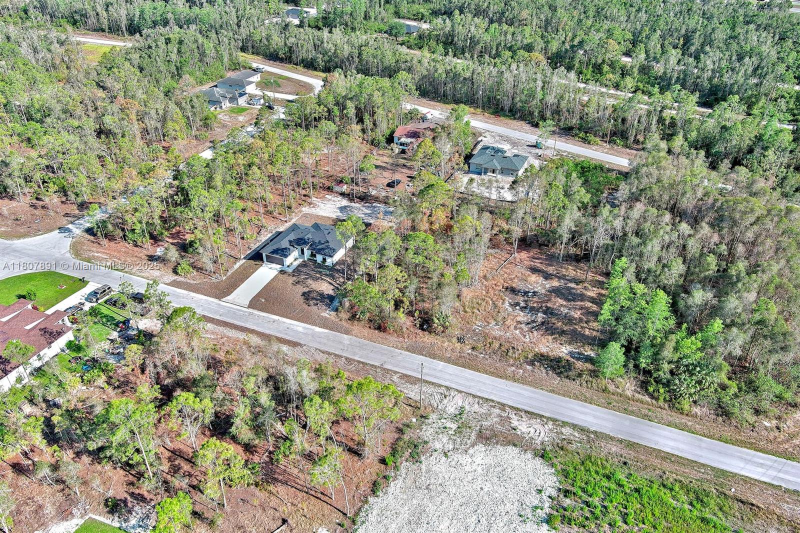 LEHIGH ACRES - Land
