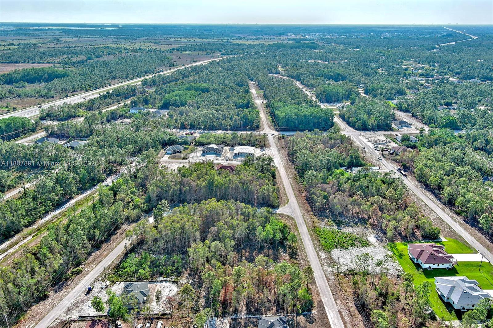 LEHIGH ACRES - Land