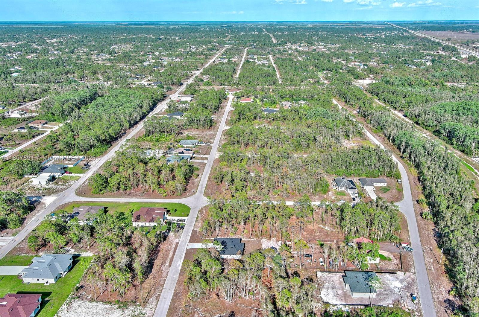 LEHIGH ACRES - Land