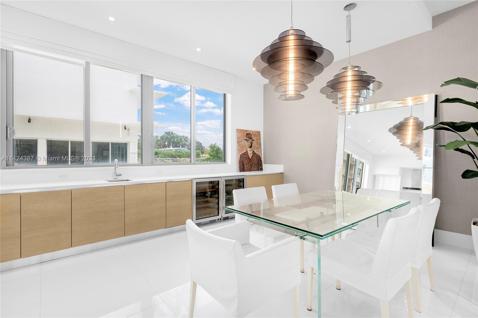 OCEAN SEVEN CONDO - Residential