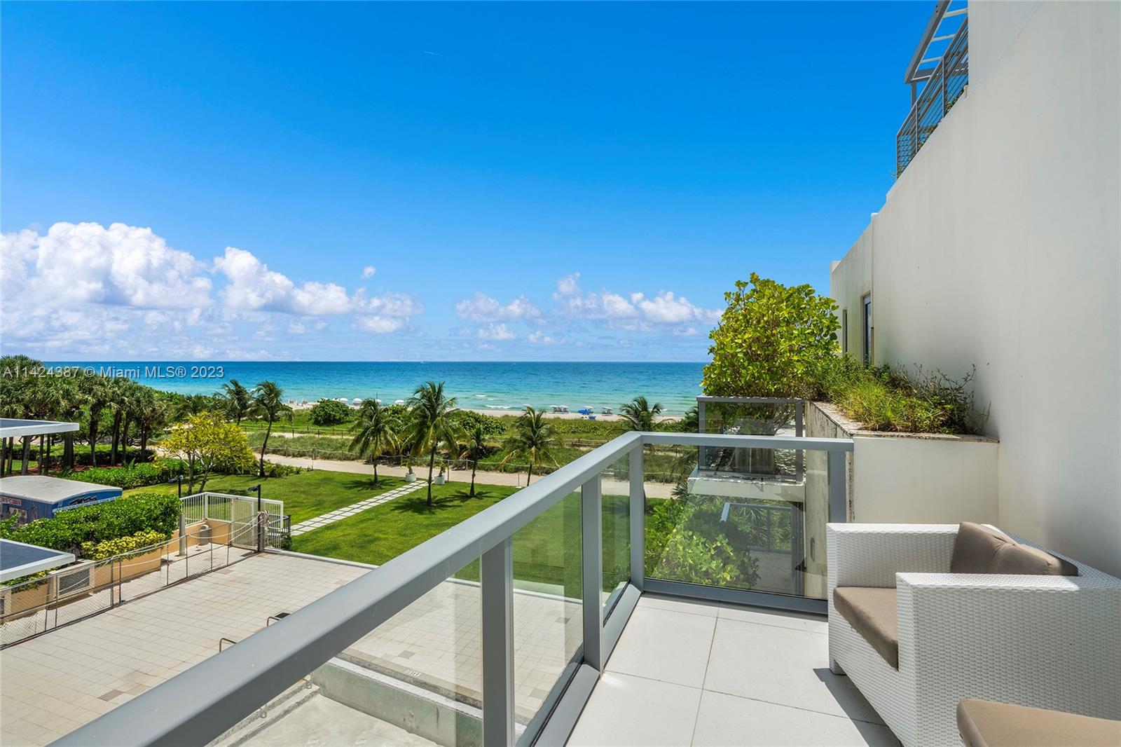 OCEAN SEVEN CONDO - Residential