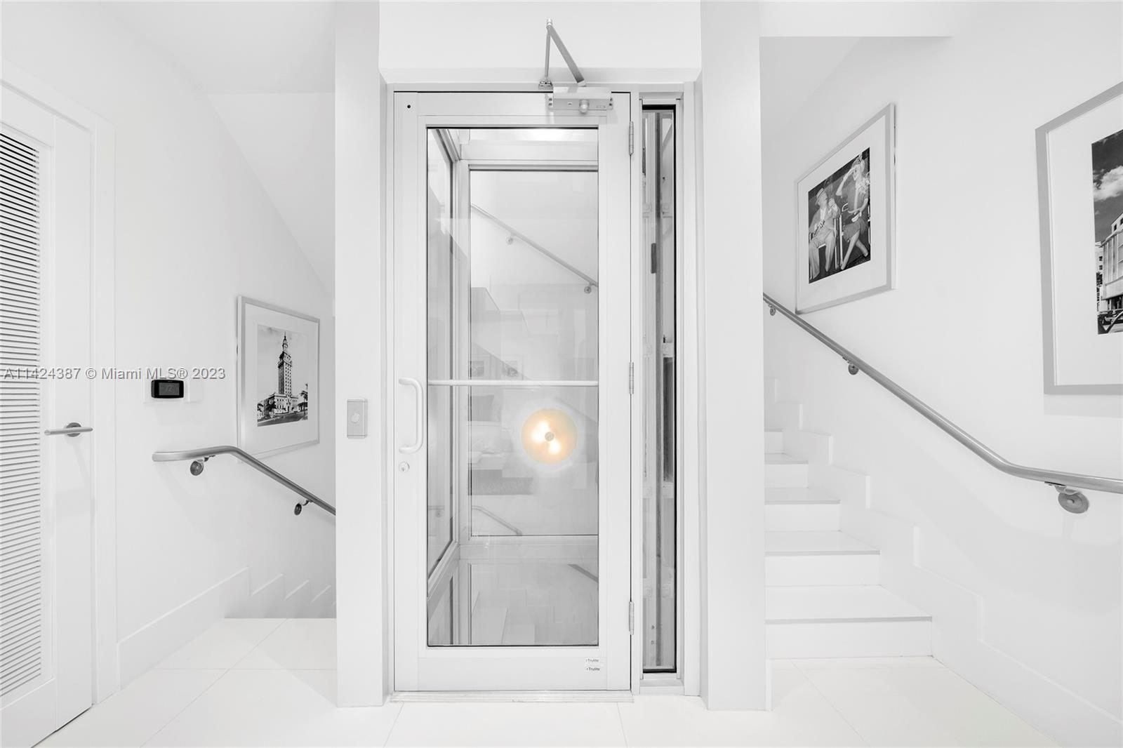 OCEAN SEVEN CONDO - Residential