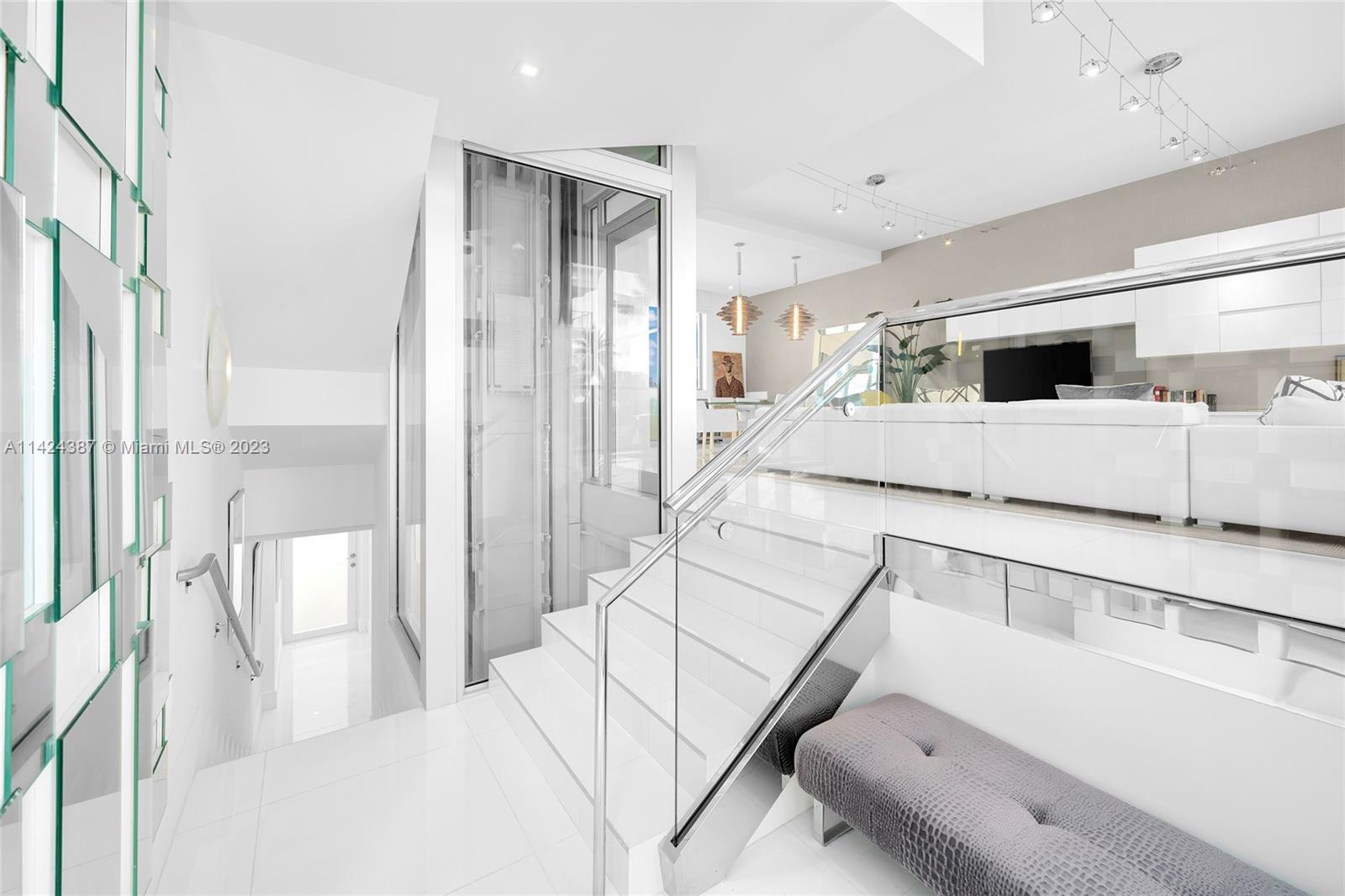 OCEAN SEVEN CONDO - Residential