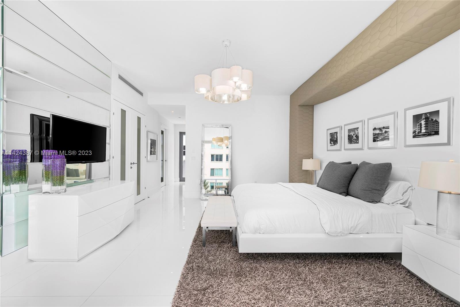 OCEAN SEVEN CONDO - Residential
