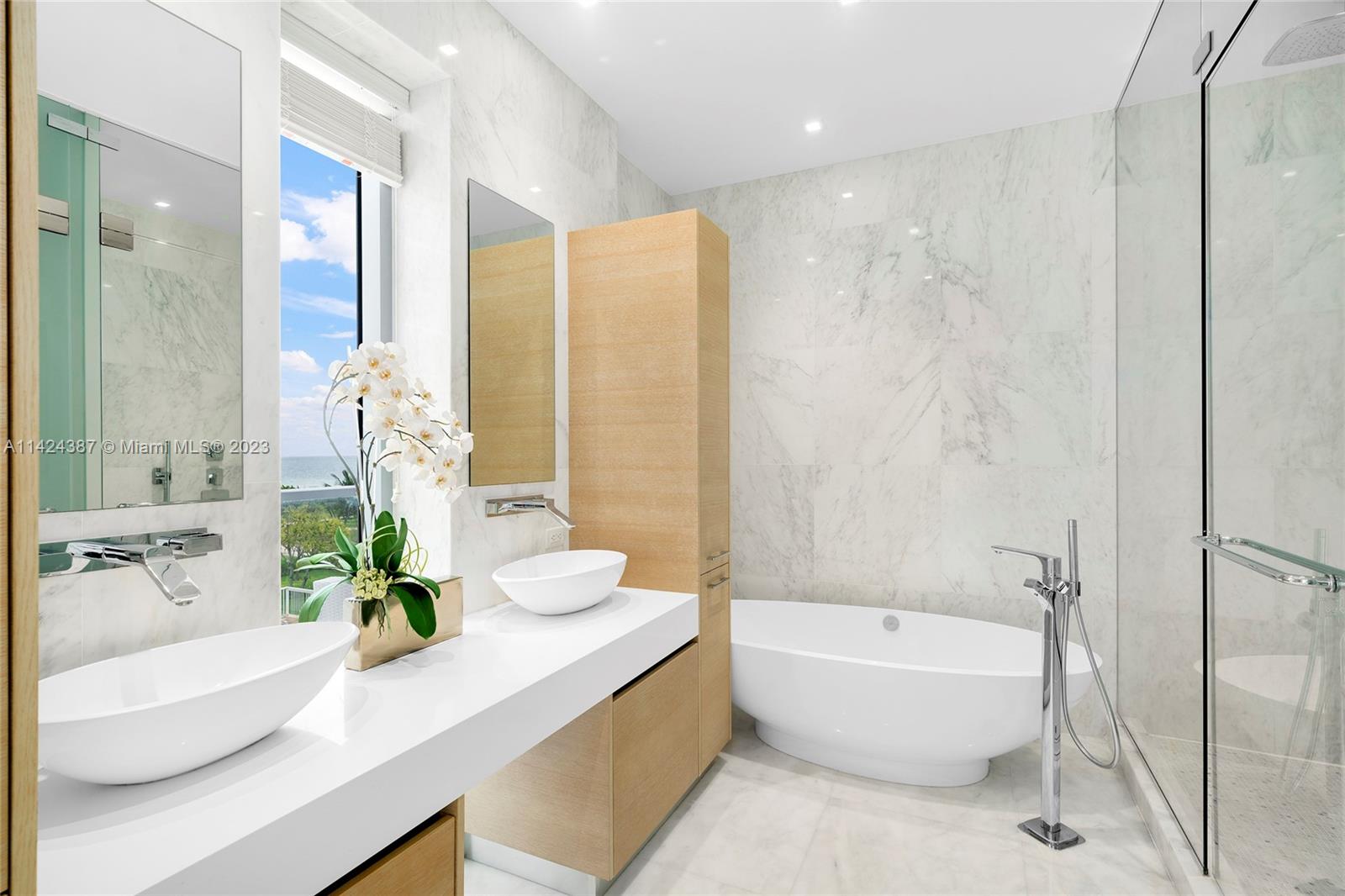 OCEAN SEVEN CONDO - Residential
