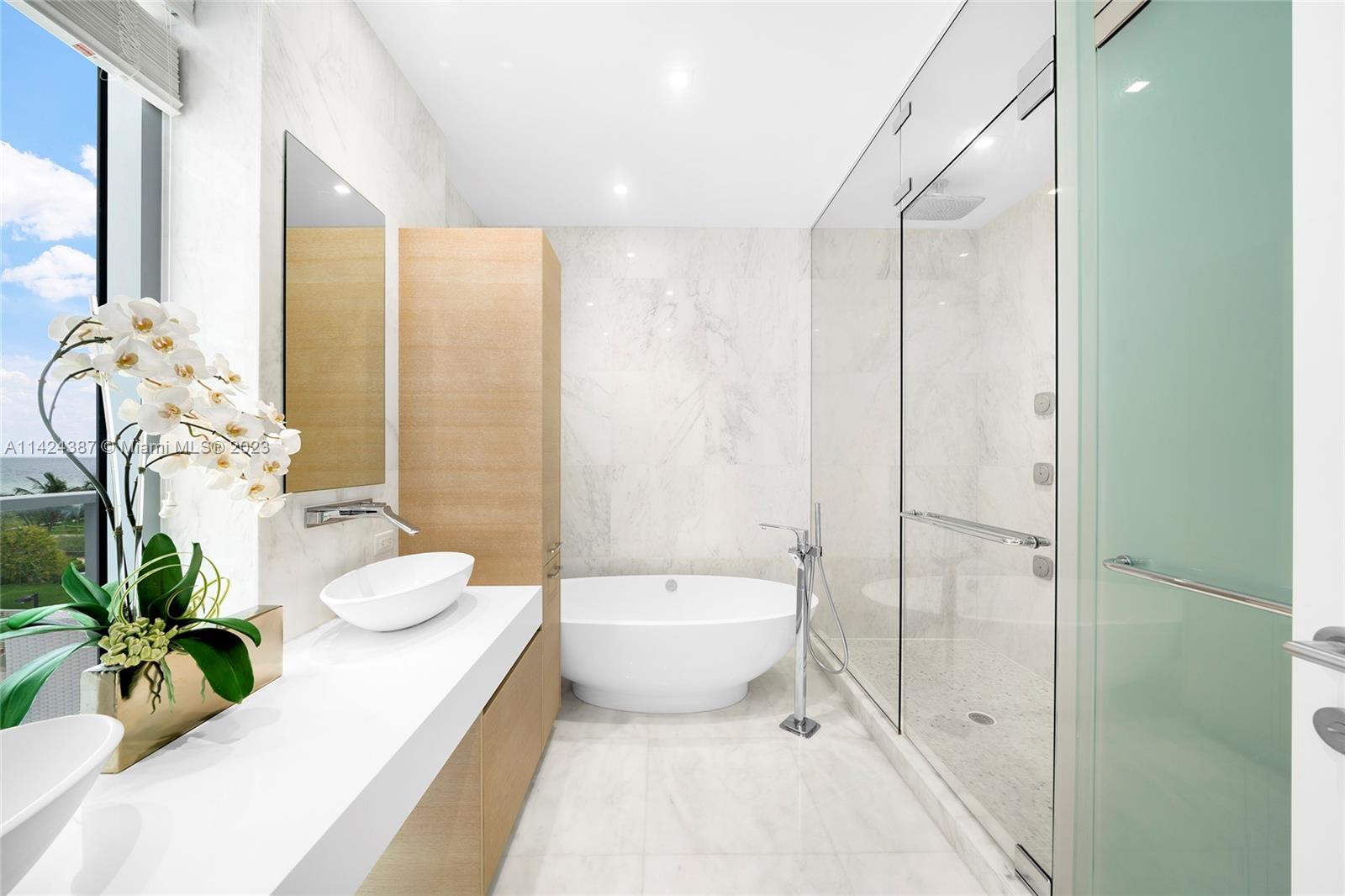 OCEAN SEVEN CONDO - Residential
