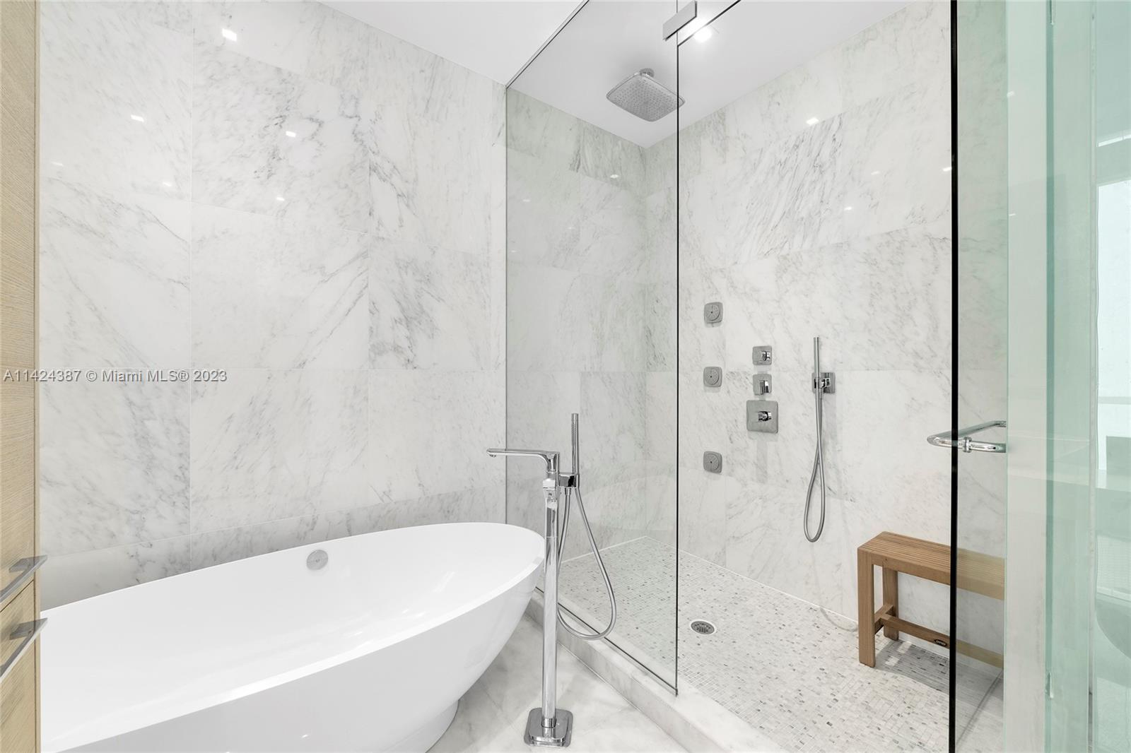 OCEAN SEVEN CONDO - Residential