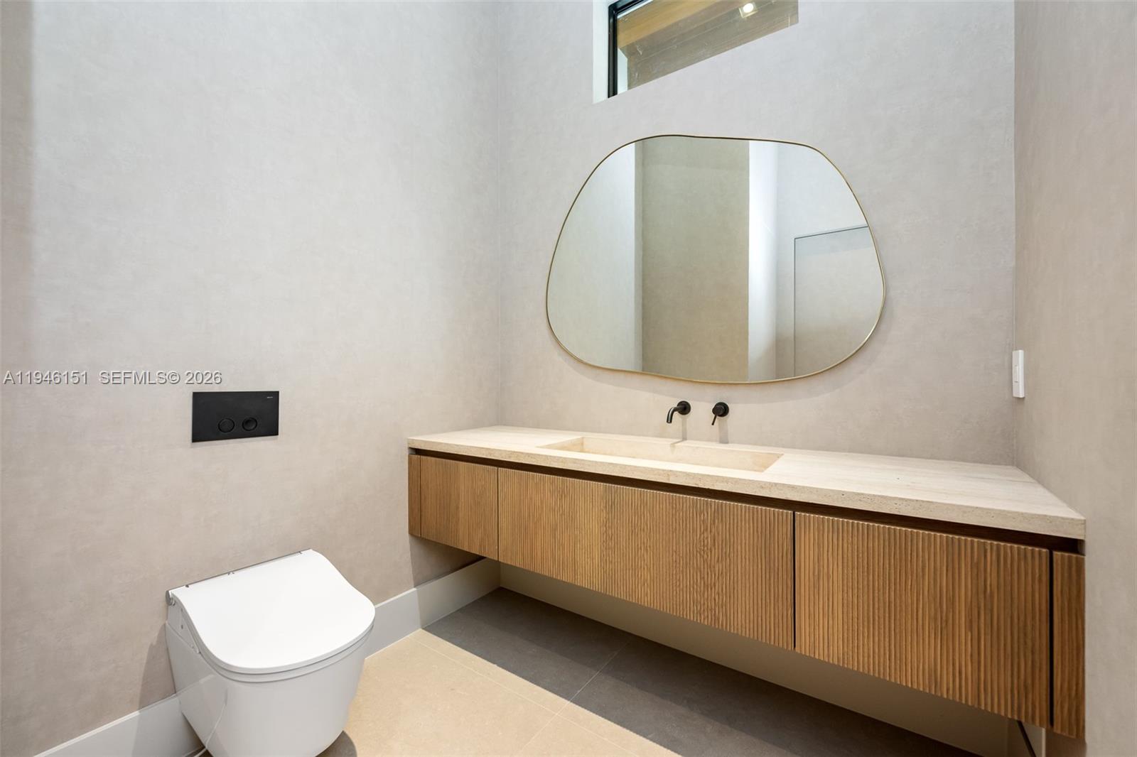SUNILAND ESTATES 1ST ADDN - Residential