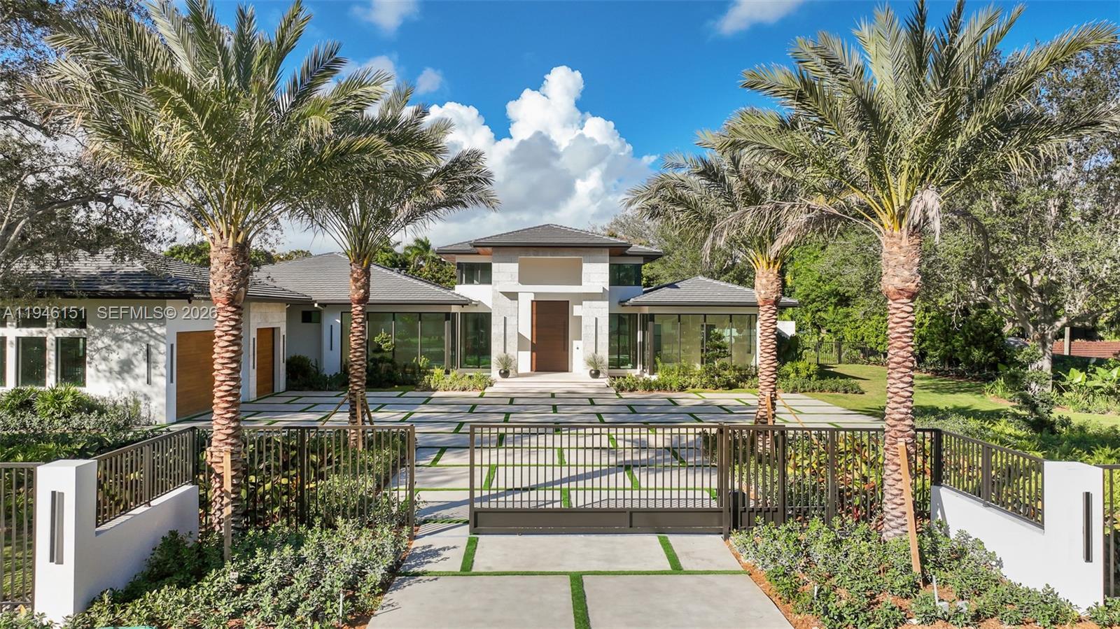 SUNILAND ESTATES 1ST ADDN - Residential