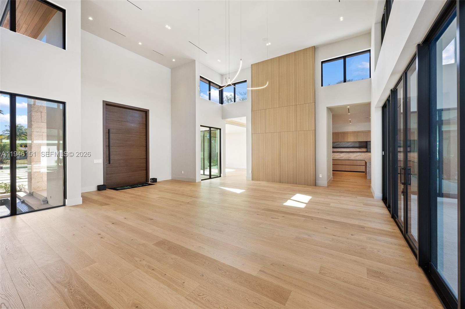 SUNILAND ESTATES 1ST ADDN - Residential